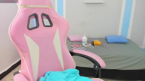 Snapshot of im_angels7 chatting on 10, 1, 2025 Angela online show from 10, 1, 2025