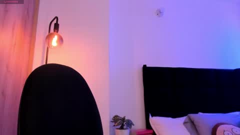 Jhonatan online show from 28, 4, 2026