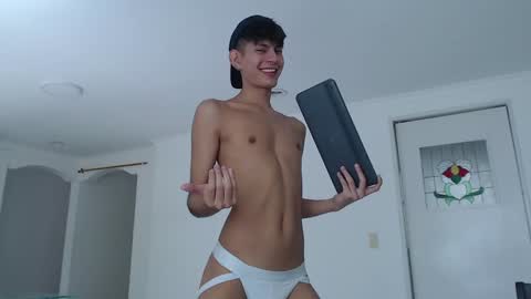 Snapshot of im_davo23 chatting on 18, 1, 2025 Davo online show from 18, 1, 2025