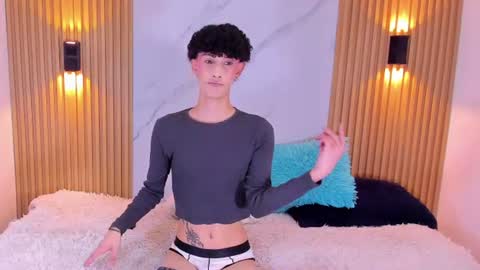 ETHAN online show from 21, 7, 2026