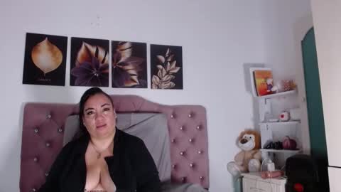 Hellen online show from 9, 10, 2025