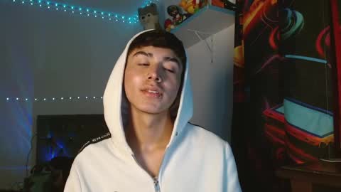 Snapshot of im_juanda chatting on 10, 1, 2025 im_juanda online show from 10, 1, 2025