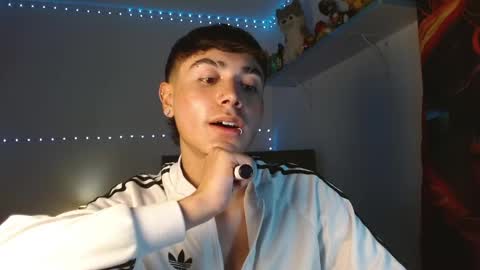 Snapshot of im_juanda chatting on 24, 1, 2025 im_juanda online show from 24, 1, 2025