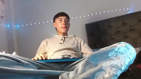 Snapshot of im_juanda chatting on 24, 1, 2025 im_juanda online show from 24, 1, 2025