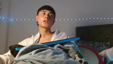 Snapshot of im_juanda chatting on 1, 2, 2025 im_juanda online show from 1, 2, 2025