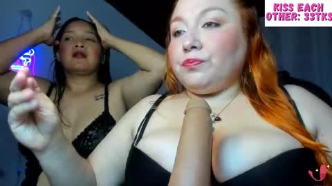Snapshot of im_karoline chatting on 12, 10, 2025 Karoline online show from 12, 10, 2025