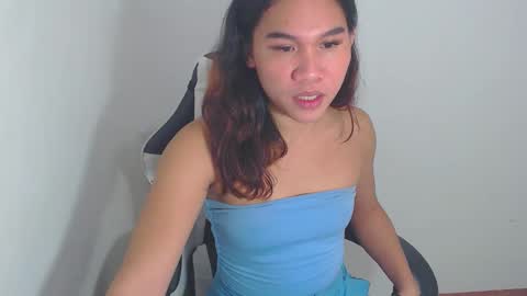 im_love_one69 online show from 1, 11, 2025