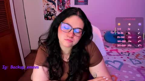 mei mei uwu online show from 4, 12, 2025