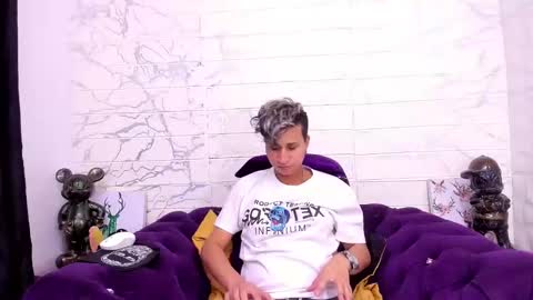 Snapshot of im_milan_rs chatting on 3, 2, 2025 im_milan_rs online show from 3, 2, 2025