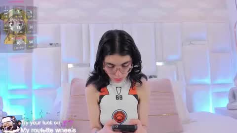 Moly  online show from 2, 3, 2026