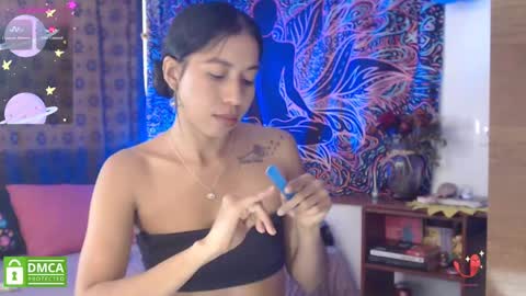 Snapshot of im_moonlight chatting on 17, 2, 2025 Cutie pie online show from 17, 2, 2025