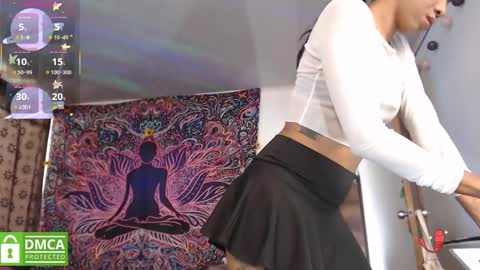 Snapshot of im_moonlight chatting on 13, 10, 2025 Cutie pie online show from 13, 10, 2025