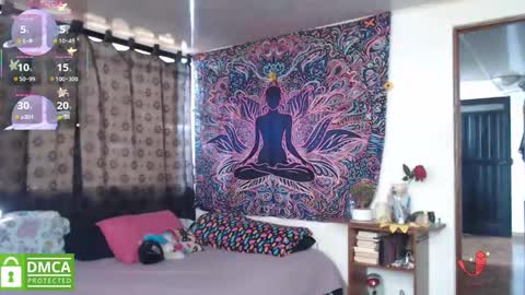 Snapshot of im_moonlight chatting on 19, 10, 2025 Cutie pie online show from 19, 10, 2025