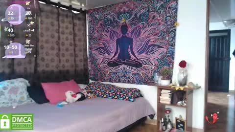 Snapshot of im_moonlight chatting on 20, 10, 2025 Cutie pie online show from 20, 10, 2025