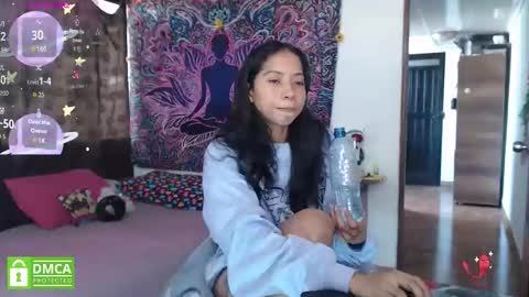 Snapshot of im_moonlight chatting on 11, 11, 2025 Cutie pie online show from 11, 11, 2025