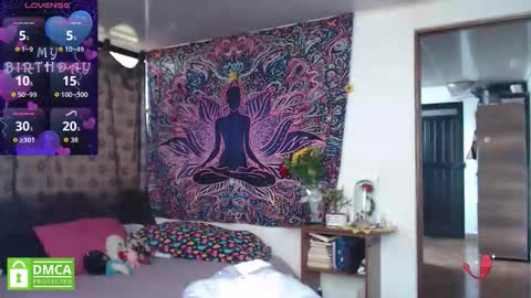 Snapshot of im_moonlight chatting on 13, 11, 2025 Cutie pie online show from 13, 11, 2025