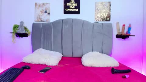 im_riley_ online show from 6, 10, 2025