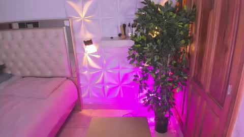 Snapshot of im_sebaslopez chatting on 28, 9, 2025 im_sebaslopez online show from 28, 9, 2025