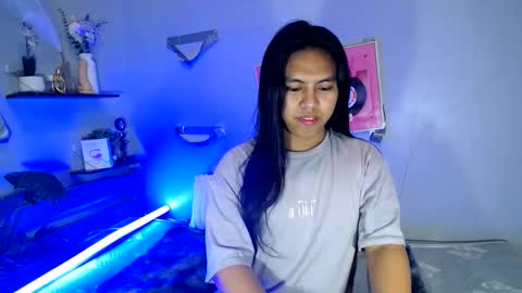 Snapshot of im_ur_girl_demure chatting on 22, 5, 2026 kyline online show from 22, 5, 2026