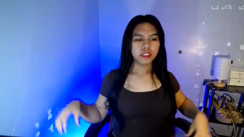 Snapshot of im_ur_girl_demure chatting on 24, 5, 2026 kyline online show from 24, 5, 2026