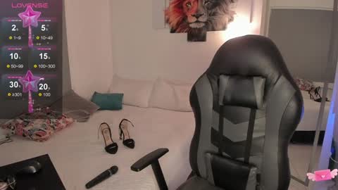 Sofia online show from 30, 1, 2025