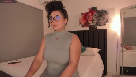 Sofia online show from 5, 2, 2025