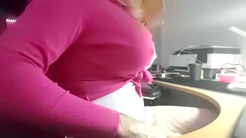 ngela Sometimes online show from 18, 1, 2026