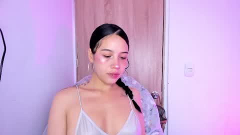 Snapshot of imcharlot_ chatting on 19, 7, 2026 charlot online show from 19, 7, 2026