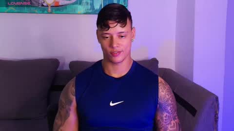 Snapshot of imconor chatting on 8, 11, 2025 imconor online show from 8, 11, 2025