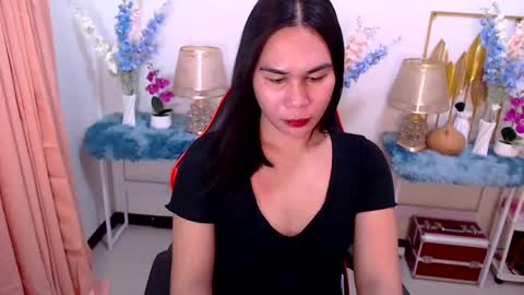 Ashley online show from 16, 2, 2025