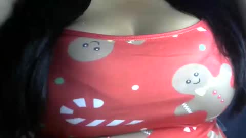 Snapshot of imdirtymilf chatting on 3, 12, 2025 mia latina online show from 3, 12, 2025