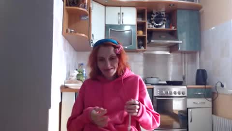 Snapshot of imelissa8malis chatting on 11, 10, 2025 irina online show from 11, 10, 2025
