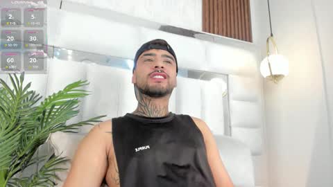 Snapshot of imferrerr chatting on 26, 11, 2025 Felipe Ferrer online show from 26, 11, 2025