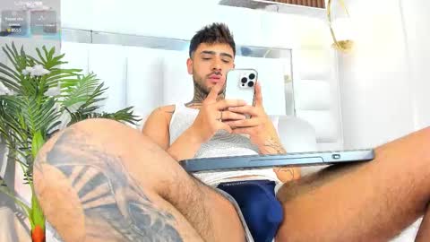 Snapshot of imferrerr chatting on 4, 12, 2025 Felipe Ferrer online show from 4, 12, 2025