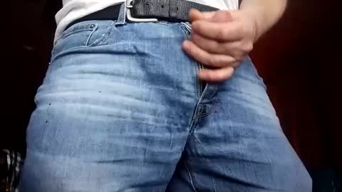 Iminyourroom online show from 21, 12, 2024