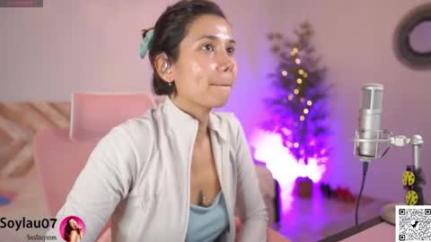 Snapshot of imjess_ chatting on 2, 10, 2025 imjess_ online show from 2, 10, 2025