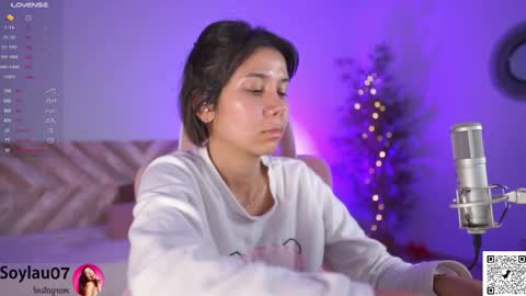 Snapshot of imjess_ chatting on 22, 10, 2025 imjess_ online show from 22, 10, 2025