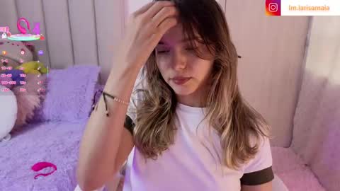 Snapshot of imlarisamaia chatting on 10, 9, 2025 Larisa online show from 10, 9, 2025