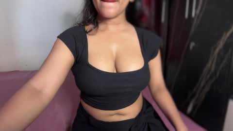 Snapshot of imlovelyrose chatting on 22, 6, 2026 ROSE online show from 22, 6, 2026