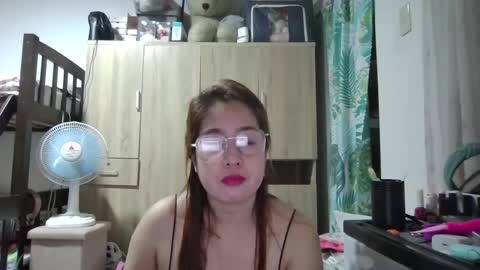 Snapshot of immaculate02 chatting on 2, 12, 2024 Immaculate02 online show from 2, 12, 2024