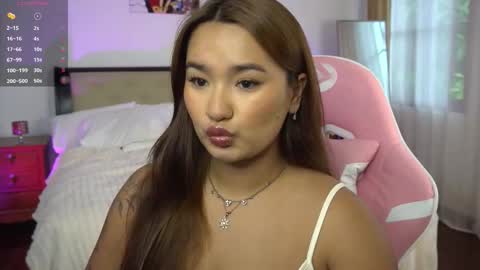 Snapshot of immahawaii chatting on 12, 10, 2025 Imma online show from 12, 10, 2025