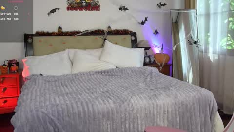 Snapshot of immahawaii chatting on 27, 10, 2025 Imma online show from 27, 10, 2025