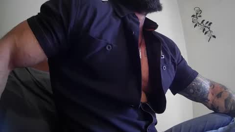 Snapshot of imnewherelollol chatting on 9, 9, 2025 Majordadbod101 online show from 9, 9, 2025