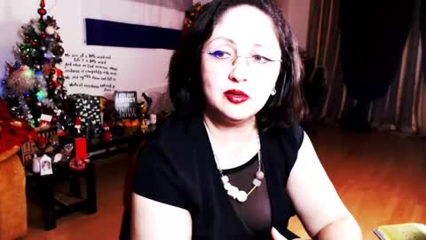 Snapshot of imperatrizasado chatting on 25, 12, 2024 Empress online show from 25, 12, 2024