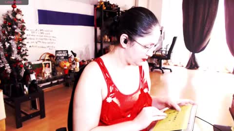 Snapshot of imperatrizasado chatting on 14, 2, 2025 Empress online show from 14, 2, 2025