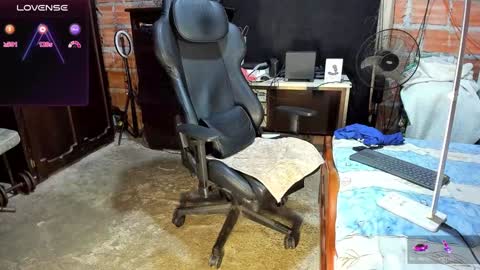 Snapshot of imperion_king chatting on 10, 1, 2025 Imperion King online show from 10, 1, 2025