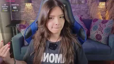 Karen  online show from 25, 9, 2025