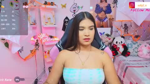 Snapshot of imsofy_1 chatting on 17, 10, 2025 sofy online show from 17, 10, 2025