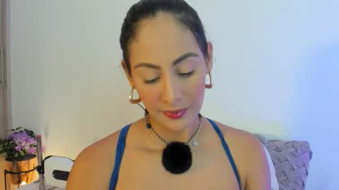 Snapshot of imvickyrachell_ chatting on 23, 9, 2025 imvickyrachell_ online show from 23, 9, 2025
