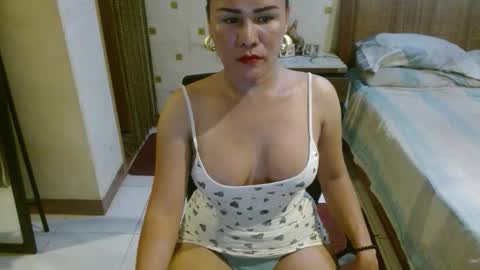Snapshot of imyourfantasy10 chatting on 5, 5, 2026 charmel online show from 5, 5, 2026